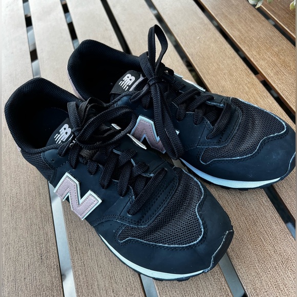 ๐ก๐ฒ๐ ๐๐ฎ๐น๐ฎ๐ป๐ฐ๐ฒ ๐
๐๐๐ฎ๐ฎ๐ฐ ๐ ๐ถ๐๐ฟ๐ฎ๐ต๐ถ ๐๐ถ๐๐ฒ! 510 Sneakers - Picture 1 of 10